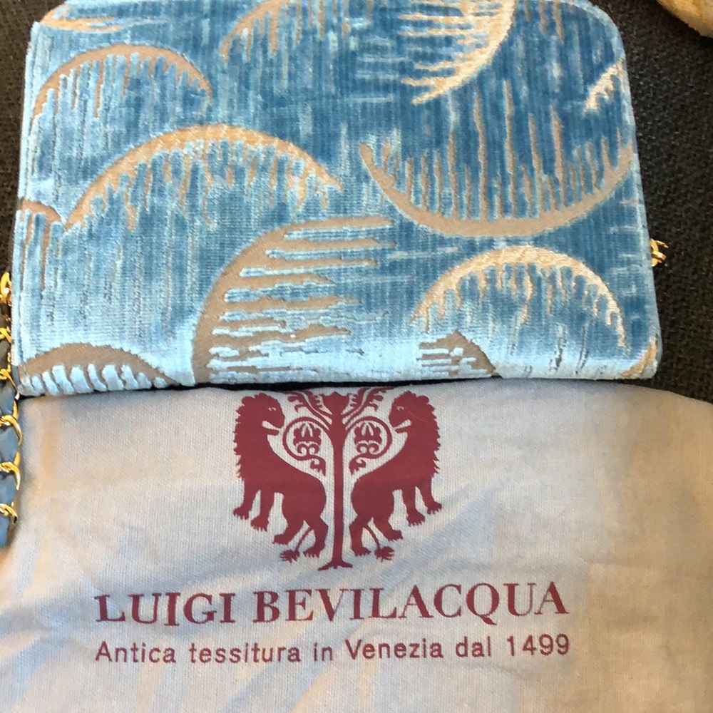 Luigi Bevilacqua Velvet Clutch w/Gold Chain - Picture 4 of 7
